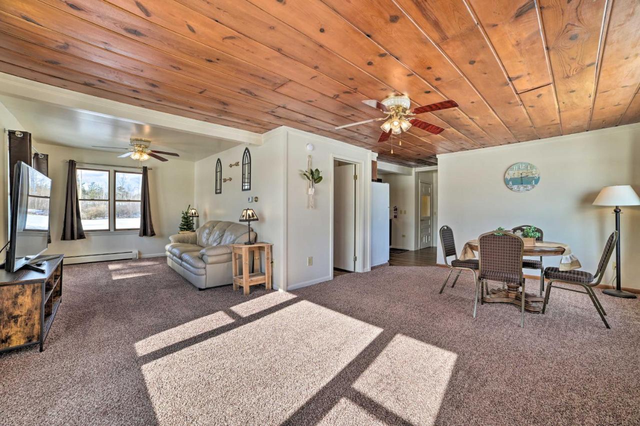 Cozy Tawas City Home With Views Of Lake Huron! Exterior foto