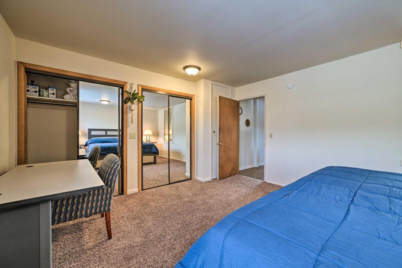Cozy Tawas City Home With Views Of Lake Huron! Exterior foto